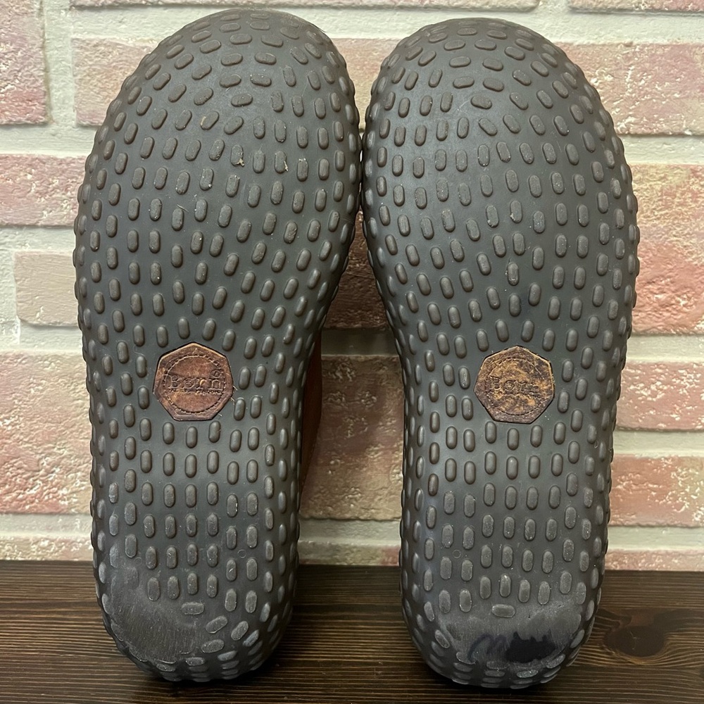 Born Brown Leather Women's Shoes - Picture 9 of 10